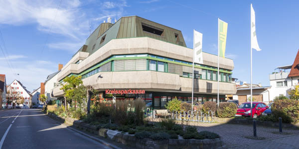 Verwaltunsgebäude Bernhausen Verwaltungsgebäude an der Aicher Straße 9 in Bernhausen