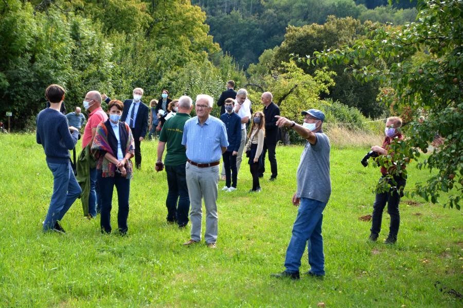 Spaziergang über die Streuobstwiese Bonlanden
