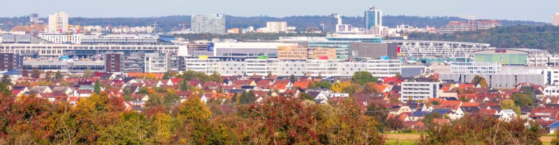 Foto: Thomas Krämer Panoramabild auf das Fuftfrachtzentrum sowie auf den Flughafen