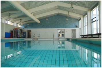 Becken im Hallenbad Plattenhardt